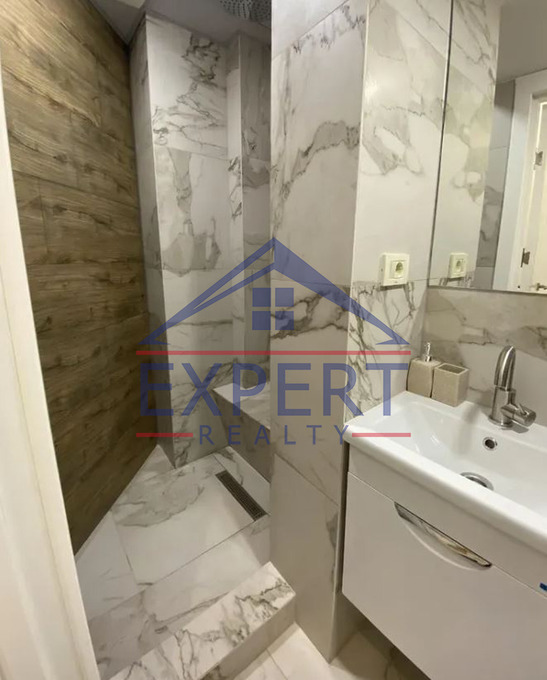 ԿԵՆՏՐՈՆ, ԶԱՐՈԲՅԱՆ ՓՈՂՈՑ, 2 ՍԵՆՅԱԿ