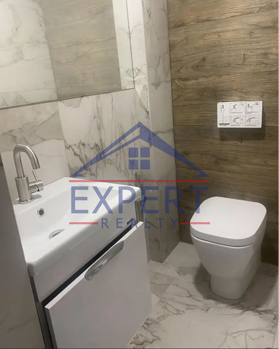 ԿԵՆՏՐՈՆ, ԶԱՐՈԲՅԱՆ ՓՈՂՈՑ, 2 ՍԵՆՅԱԿ