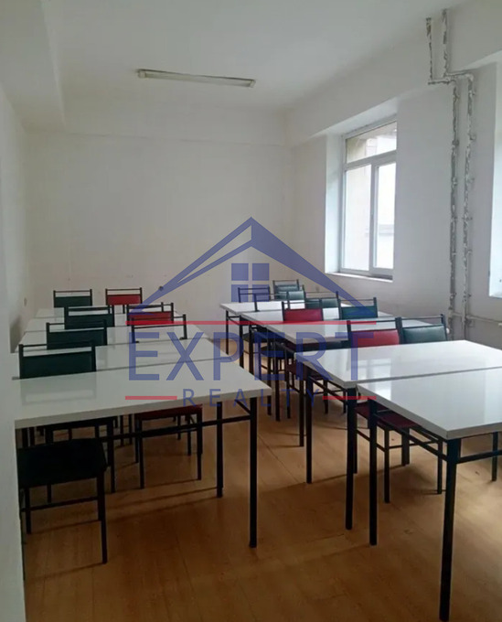 ԿԵՆՏՐՈՆ, ՄԱՇՏՈՑԻ ՊՈՂՈՏԱ, 1800ՔՄ