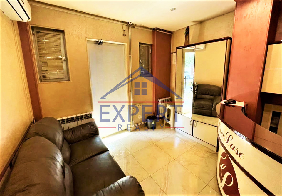 ԿԵՆՏՐՈՆ, ԵԶՆԻԿ ԿՈՂԲԱՑԻ ՓՈՂՈՑ, 68ՔՄ