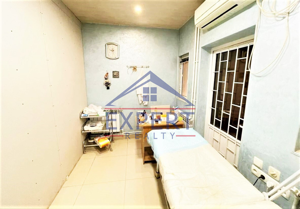 ԿԵՆՏՐՈՆ, ԵԶՆԻԿ ԿՈՂԲԱՑԻ ՓՈՂՈՑ, 68ՔՄ