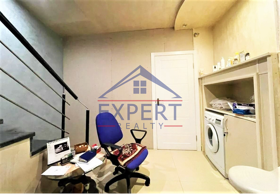 ԿԵՆՏՐՈՆ, ԵԶՆԻԿ ԿՈՂԲԱՑԻ ՓՈՂՈՑ, 68ՔՄ