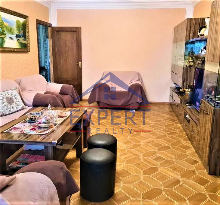 ԱՐԱԲԿԻՐ, ԿՈՄԻՏԱՍԻ ՊՈՂՈՏԱ, 3 ՍԵՆՅԱԿ