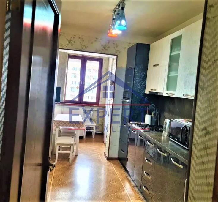 ԱՐԱԲԿԻՐ, ԿՈՄԻՏԱՍԻ ՊՈՂՈՏԱ, 3 ՍԵՆՅԱԿ