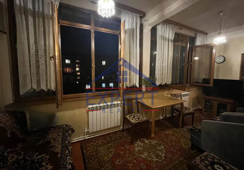 ԱՐԱԲԿԻՐ, ԿՈՄԻՏԱՍԻ ՊՈՂՈՏԱ, 2 ՍԵՆՅԱԿ