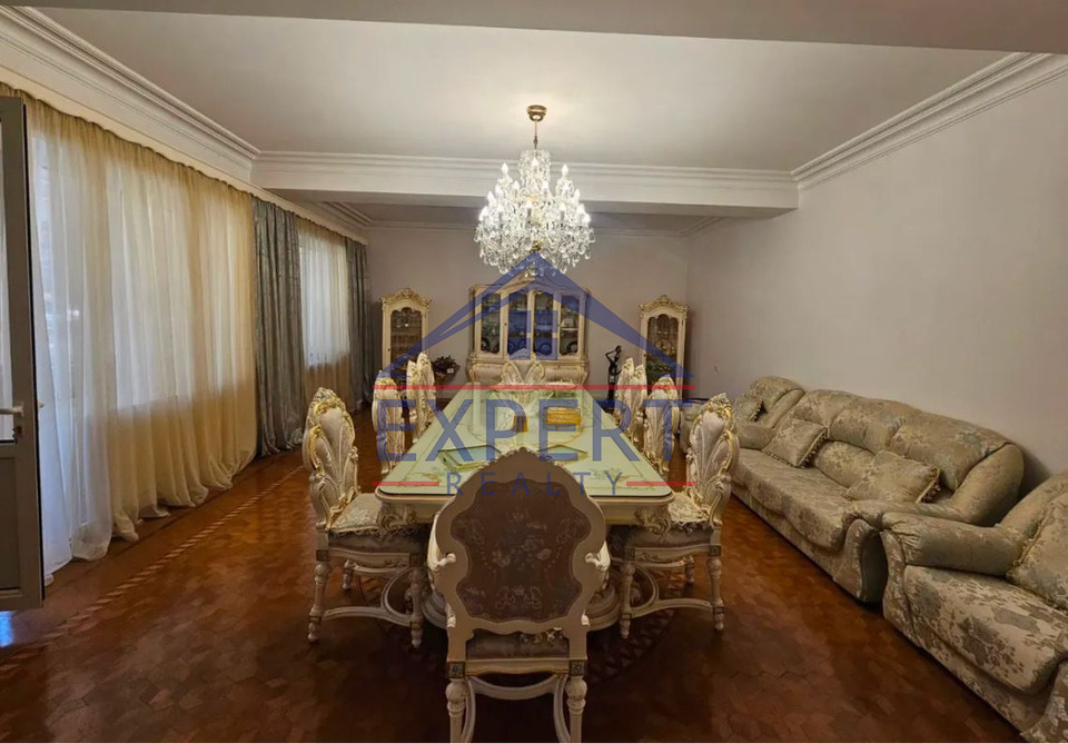 ԿԵՆՏՐՈՆ, ԱՐԱՄԻ ՓՈՂՈՑ    3 ՍԵՆՅԱԿ