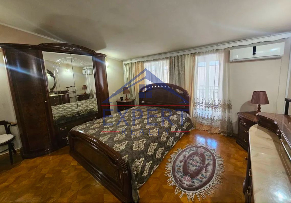 ԿԵՆՏՐՈՆ, ԱՐԱՄԻ ՓՈՂՈՑ    3 ՍԵՆՅԱԿ