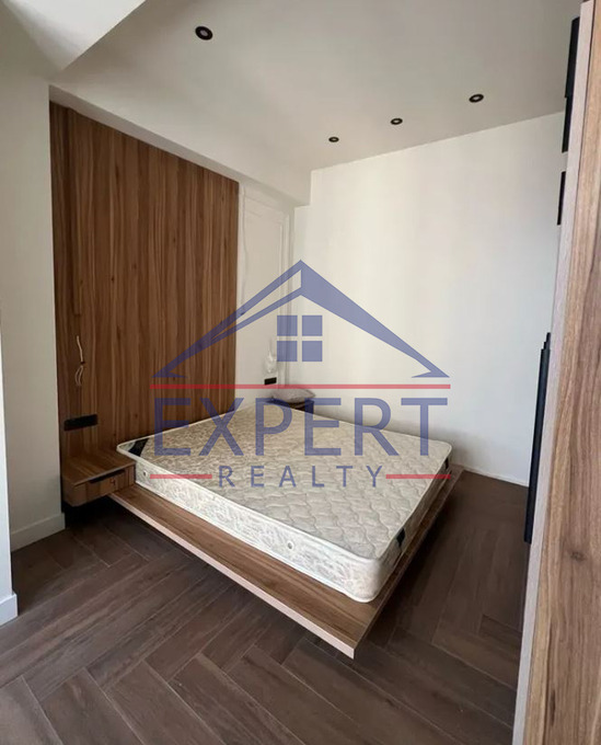 ՔԱՆԱՔԵՌ ԶԵՅԹՈՒՆ, ԳՈԳՈԼԻ ՓՈՂՈՑ, 2 ՍԵՆՅԱԿ