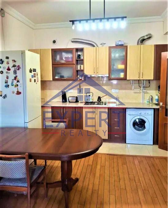 ԿԵՆՏՐՈՆ, ԱՐԳԻՇՏԻ ՓՈՂՈՑ   2 ՍԵՆՅԱԿ