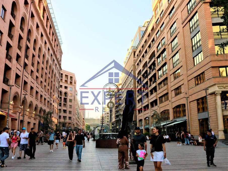 ԿԵՆՏՐՈՆ, ՀՅՈՒՍԻՍԱՅԻՆ ՊՈՂՈՏԱ, 3 ՍԵՆՅԱԿ