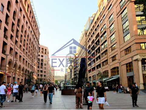 ԿԵՆՏՐՈՆ, ՀՅՈՒՍԻՍԱՅԻՆ ՊՈՂՈՏԱ, 3 ՍԵՆՅԱԿ