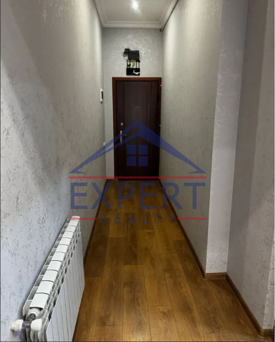 ԿԵՆՏՐՈՆ, ԵԿՄԱԼՅԱՆ ՓՈՂՈՑ, 2 ՍԵՆՅԱԿ