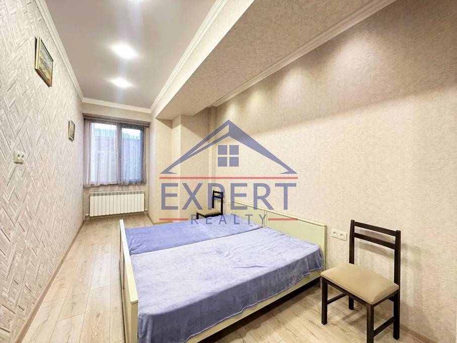 ԱՐԱԲԿԻՐ, ՄԱԼԽԱՍՅԱՆՑ ՓՈՂՈՑ   3 ՍԵՆՅԱԿ