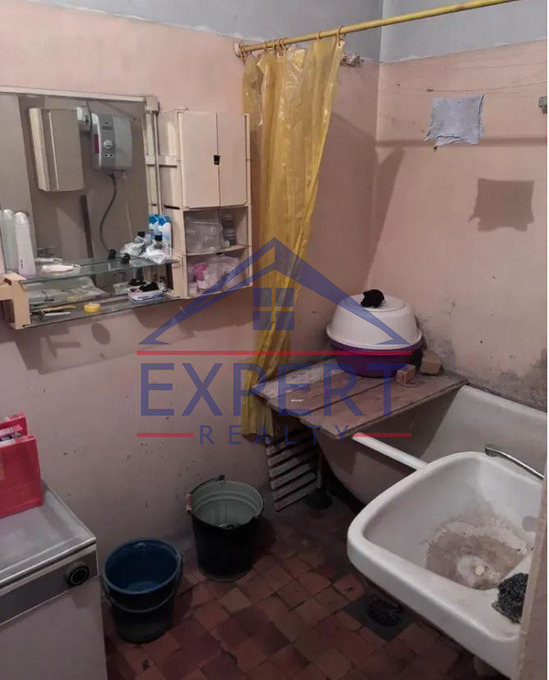 ԱՐԱԲԿԻՐ, ԱՂԲՅՈՒՐ ՍԵՐՈԲԻ ՓՈՂՈՑ, 3 ՍԵՆՅԱԿ