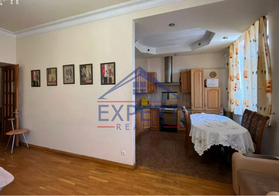 ԿԵՆՏՐՈՆ, ՌԱՖԱՅԵԼ ԻՍՐԱՅԵԼՅԱՆ ՓՈՂՈՑ, 2 ՍԵՆՅԱԿ