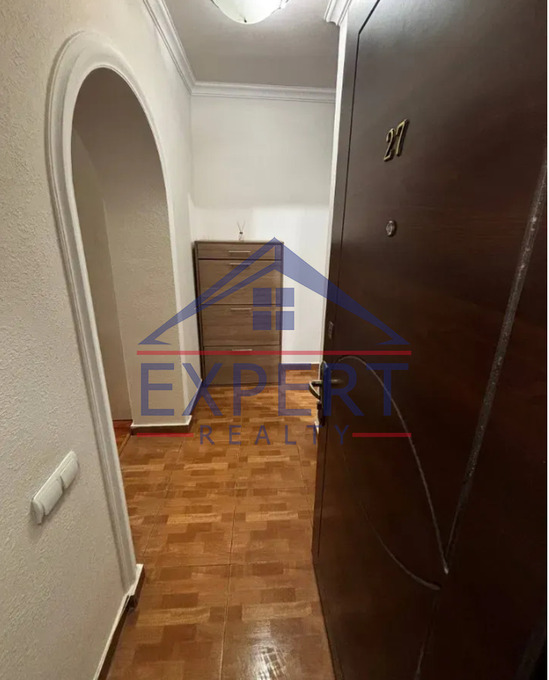 ՔԱՆԱՔԵՌ ԶԵՅԹՈՒՆ, ԴՐՈՅԻ ՓՈՂՈՑ, 2 ՍԵՆՅԱԿ
