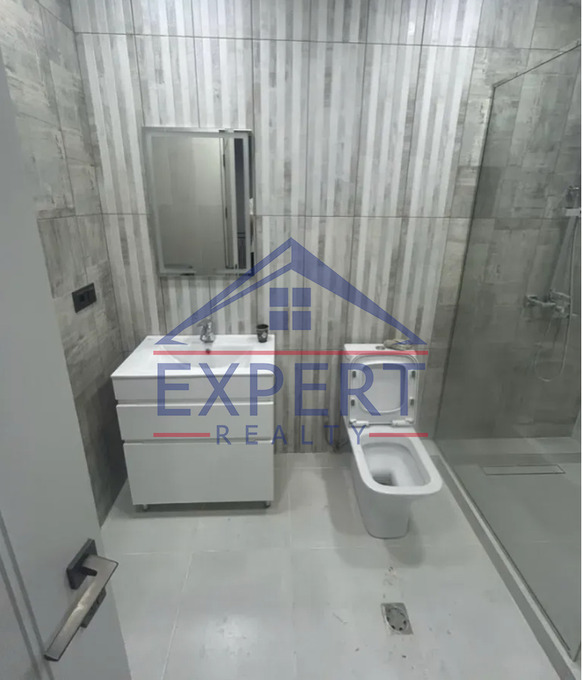 ՔԱՆԱՔԵՌ ԶԵՅԹՈՒՆ, ՈՒԼՆԵՑԻ ՓՈՂՈՑ, 2 ՍԵՆՅԱԿ