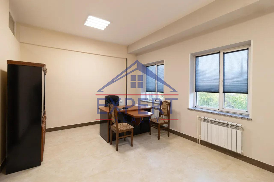 ՔԱՆԱՔԵՌ-ԶԵՅԹՈՒՆ, ԴԱՎԻԹ ԱՆՀԱՂԹ ՓՈՂՈՑ, 206 ՔՄ
