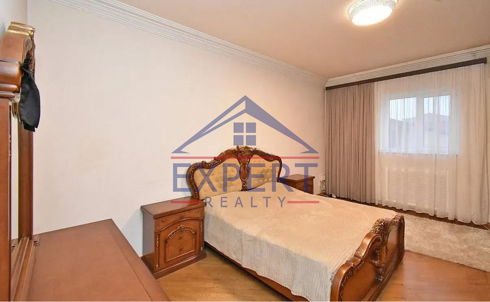 ՔԱՆԱՔԵՌ ԶԵՅԹՈՒՆ, ԾԱՐԱՎ ԱՂԲՅՈՒՐԻ ՓՈՂՈՑ 7 ՍԵՆՅԱԿ