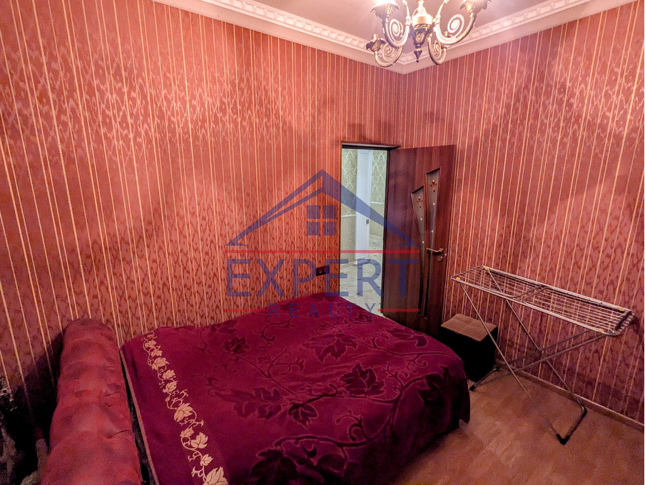 ԿԵՆՏՐՈՆ, ԱՐԳԻՇՏԻ ՓՈՂՈՑ, 3 ՍԵՆՅԱԿ