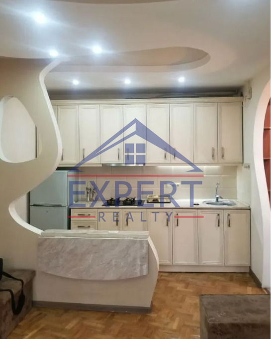 ԿԵՆՏՐՈՆ, ՏԻԳՐԱՆ ՄԵԾԻ ՊՈՂՈՏԱ   2 ՍԵՆՅԱԿ