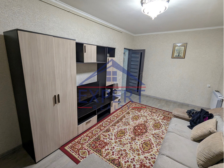 ԱՐԱԲԿԻՐ, ԳՅՈՒԼԲԵՆԿՅԱՆ ՓՈՂՈՑ, 3 ՍԵՆՅԱԿ