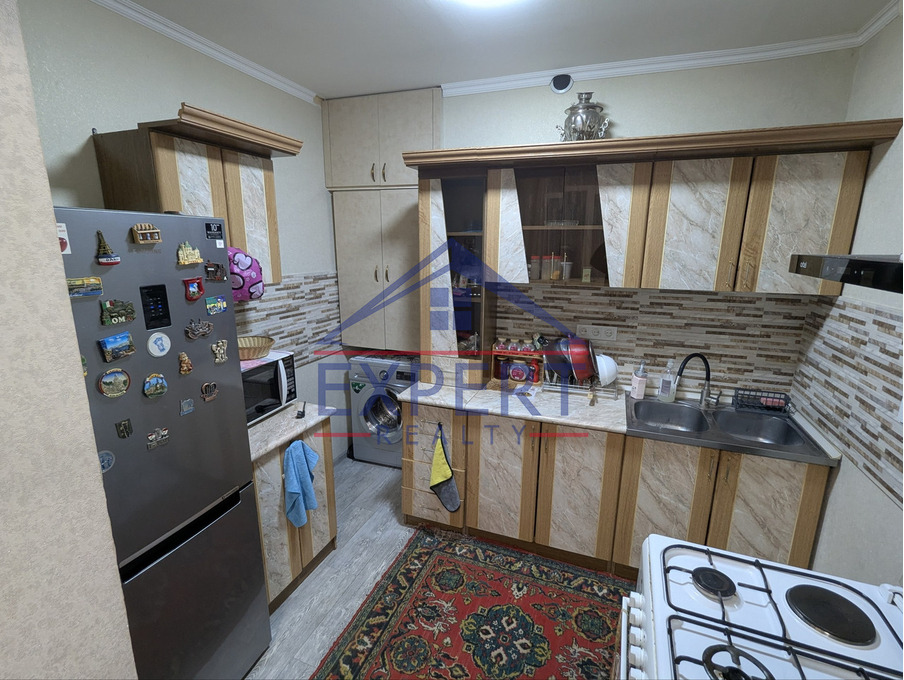 ԱՐԱԲԿԻՐ, ԳՅՈՒԼԲԵՆԿՅԱՆ ՓՈՂՈՑ, 3 ՍԵՆՅԱԿ