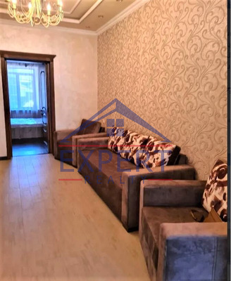 ԿԵՆՏՐՈՆ, ՄԱՇՏՈՑԻ ՊՈՂՈՏԱ, 3 ՍԵՆՅԱԿ