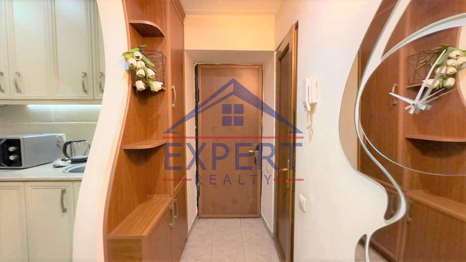 ԿԵՆՏՐՈՆ, ՏԻԳՐԱՆ ՄԵԾԻ ՊՈՂՈՏԱ   2 ՍԵՆՅԱԿ