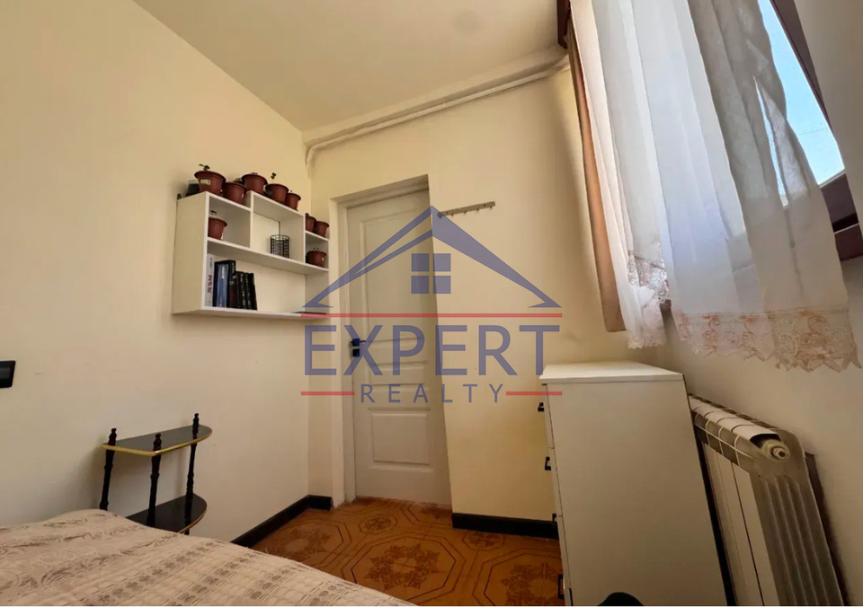 ՔԱՆԱՔԵՌ ԶԵՅԹՈՒՆ, ՄԻՆԱՍ ԱՎԵՏԻՍՅԱՆ ՓՈՂՈՑ, 3 ՍԵՆՅԱԿ