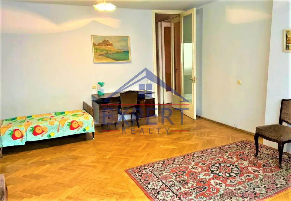 ԿԵՆՏՐՈՆ, ՍԱՐՄԵՆԻ   ՓՈՂՈՑ   3 ՍԵՆՅԱԿ