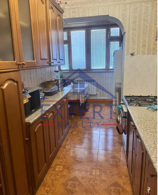 ԿԵՆՏՐՈՆ, ՖՐԻԿԻ ՓՈՂՈՑ, 3 ՍԵՆՅԱԿ