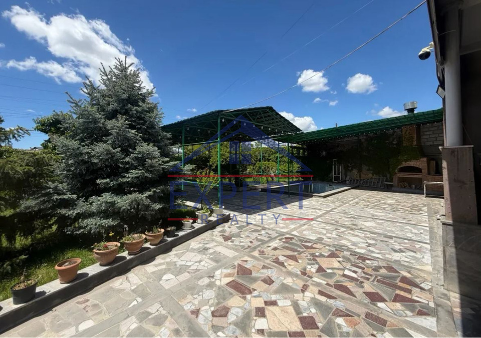 ԱՐԱԲԿԻՐ, ՂԱՓԱՆՑՅԱՆ ՓՈՂՈՑ, 4 ՍԵՆՅԱԿ