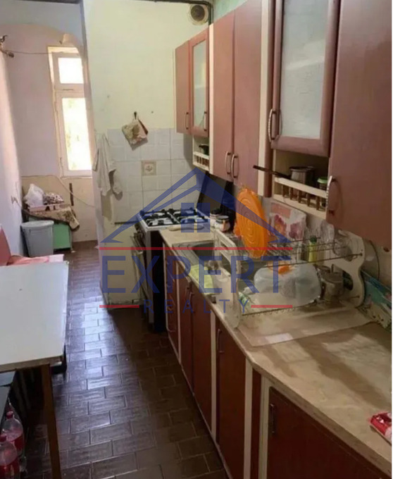 ԱՐԱԲԿԻՐ, ԳՐԻԲՈՅԵԴՈՎԻ ՓՈՂՈՑ, 3 ՍԵՆՅԱԿ