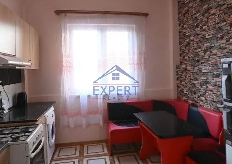 ԿԵՆՏՐՈՆ,ՏԻԳՐԱՆ ՄԵԾԻ ՊՈՂՈՏԱ, 1 ՍԵՆՅԱԿ