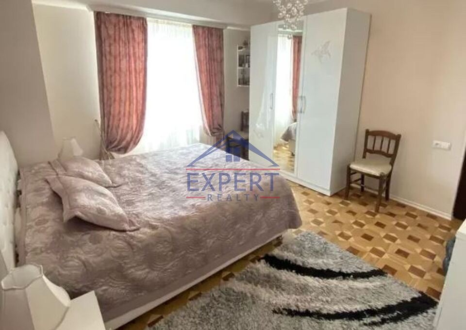 ԴԱՎԹԱՇԵՆ, ՓԻՐՈՒՄՅԱՆՆԵՐ ՓՈՂՈՑ, 3 ՍԵՆՅԱԿ