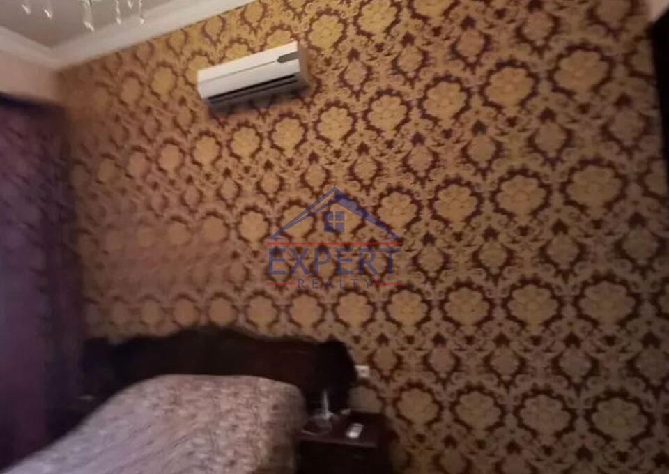 ԿԵՆՏՐՈՆ, ՏԻԳՐԱՆ ՄԵԾԻ ՊՈՂՈՏԱ, 5 ՍԵՆՅԱԿ