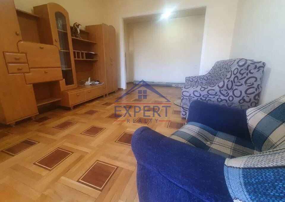 ԱՐԱԲԿԻՐ, ԿԻԵՎՅԱՆ ՓՈՂՈՑ, 2 ՍԵՆՅԱԿ