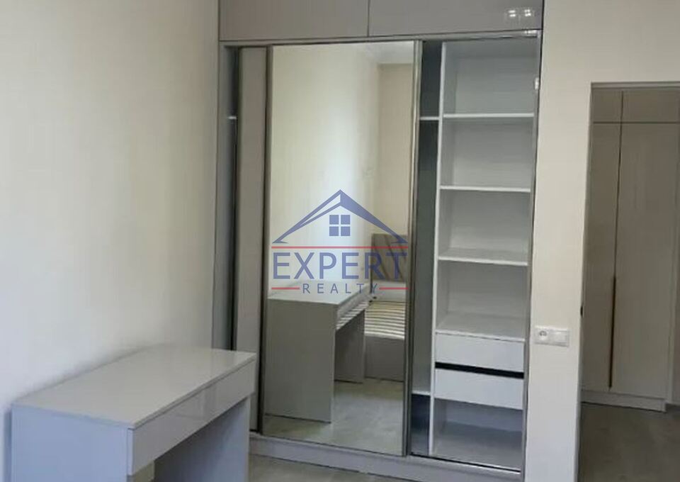 ԴԱՎԹԱՇԵՆ, ՄԻԿՈՅԱՆ ՓՈՂՈՑ, 3 ՍԵՆՅԱԿ