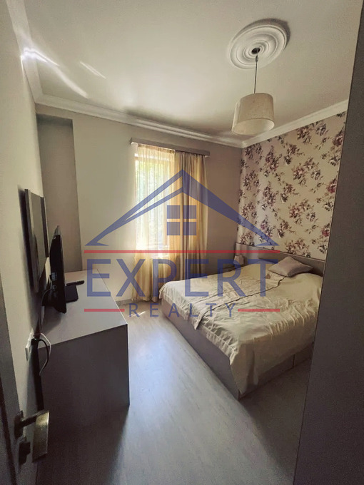 ԿԵՆՏՐՈՆ, ՏԻԳՐԱՆ ՄԵԾ ՊՈՂՈՏԱ, 4 ՍԵՆՅԱԿ