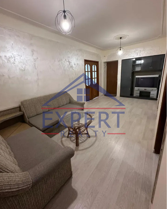 ՔԱՆԱՔԵՌ ԶԵՅԹՈՒՆ, ԴԱՎԻԹ ԱՆՀԱՂԹԻ ՓՈՂՈՑ, 3 ՍԵՆՅԱԿ