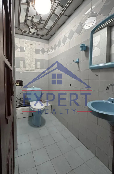 ՔԱՆԱՔԵՌ ԶԵՅԹՈՒՆ, ԴԱՎԻԹ ԱՆՀԱՂԹԻ ՓՈՂՈՑ, 3 ՍԵՆՅԱԿ