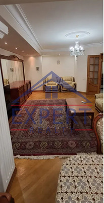 ԿԵՆՏՐՈՆ, ՊՈՒՇԿԻՆԻ ՓՈՂՈՑ, 3 ՍԵՆՅԱԿ