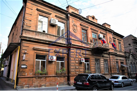 ԿԵՆՏՐՈՆ, ՀԱՆՐԱՊԵՏՈՒԹՅԱՆ ՓՈՂՈՑ, 4 ՍԵՆՅԱԿ
