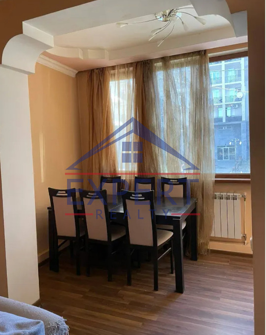 ԴԱՎԹԱՇԵՆ, ՏԻԳՐԱՆ ՊԵՏՐՈՍՅԱՆ ՓՈՂՈՑ, 3 ՍԵՆՅԱԿ