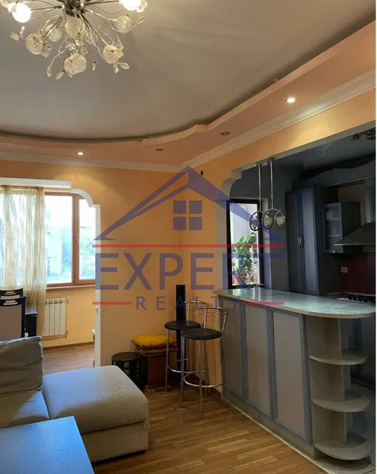 ԴԱՎԹԱՇԵՆ, ՏԻԳՐԱՆ ՊԵՏՐՈՍՅԱՆ ՓՈՂՈՑ, 3 ՍԵՆՅԱԿ