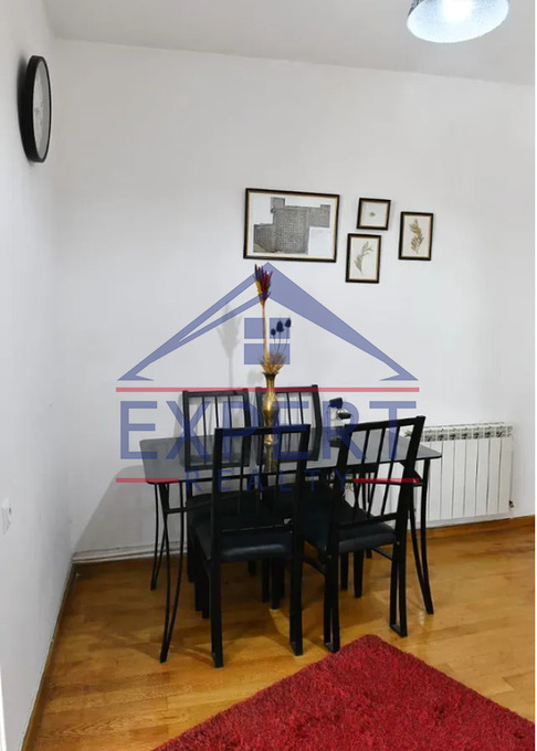 ԿԵՆՏՐՈՆ, ՄԱՇՏՈՑԻ ՊՈՂՈՏԱ, 2 ՍԵՆՅԱԿ