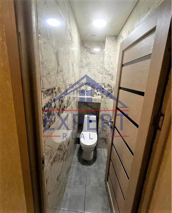 ՇԵՆԳԱՎԻԹ, ՆԻԶԱՄՈՒ ՓՈՂՈՑ, 2 ՍԵՆՅԱԿ