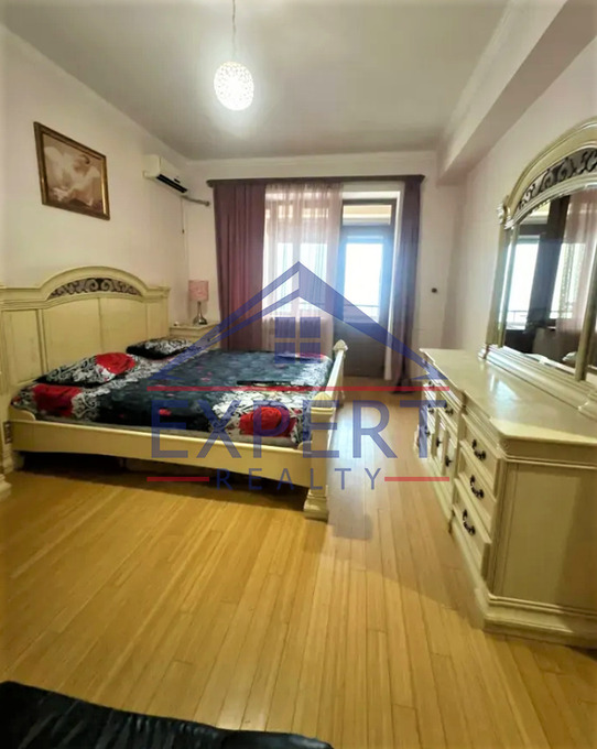 ԿԵՆՏՐՈՆ, ԱՐԳԻՇՏԻ ՓՈՂՈՑ, 2 ՍԵՆՅԱԿ