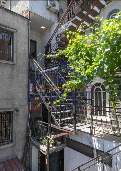 ԱՐԱԲԿԻՐ, ՊՌՈՇՅԱՆ ՓՈՂՈՑ, 2 ՍԵՆՅԱԿ